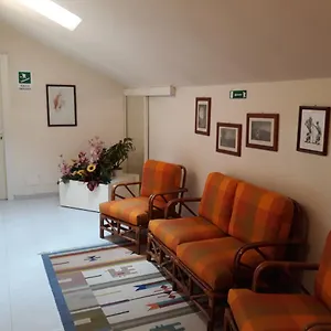 Hotel Molteni, Veduggio con Colzano